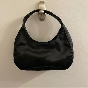 Black purse